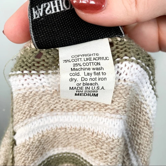 Vintage Y2K Fashion Bug Button Front Short Sleeve Sweater - Picture 6 of 6